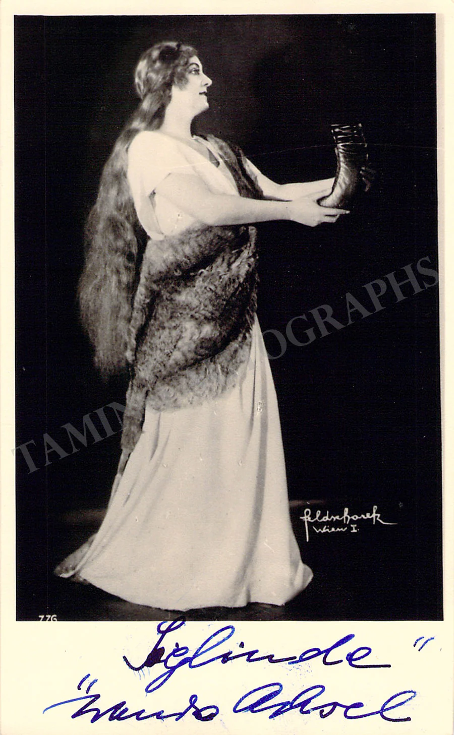 ACHSEL, Wanda (Various Autographs) - Image 7