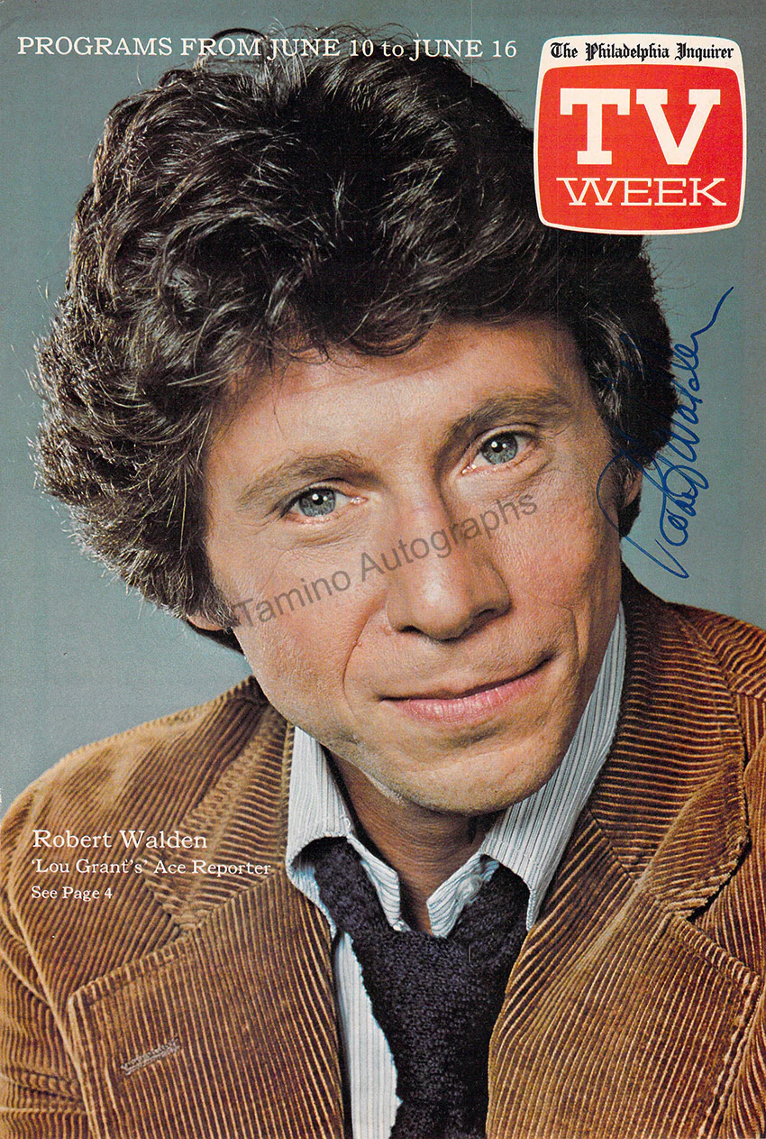 Actors & Actresses - Lot of 51 Signed Magazine Pages - Image 39