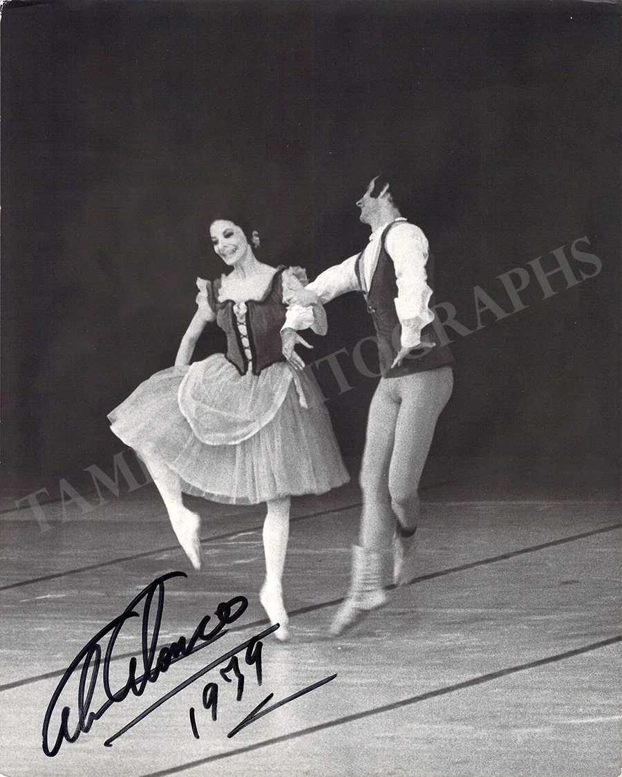 Alonso, Alicia - Signed Photograph 1979