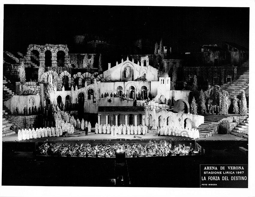 Arena di Verona - Lot of 29 Photographs Opera Productions - Image 25