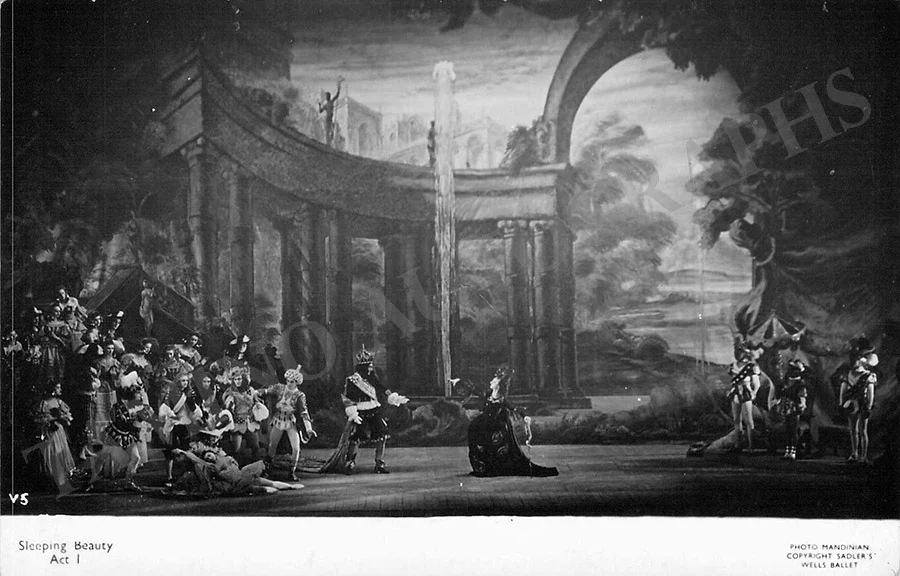Ballet & Dance - Set of 160 Unsigned Photo Postcards - Image 160
