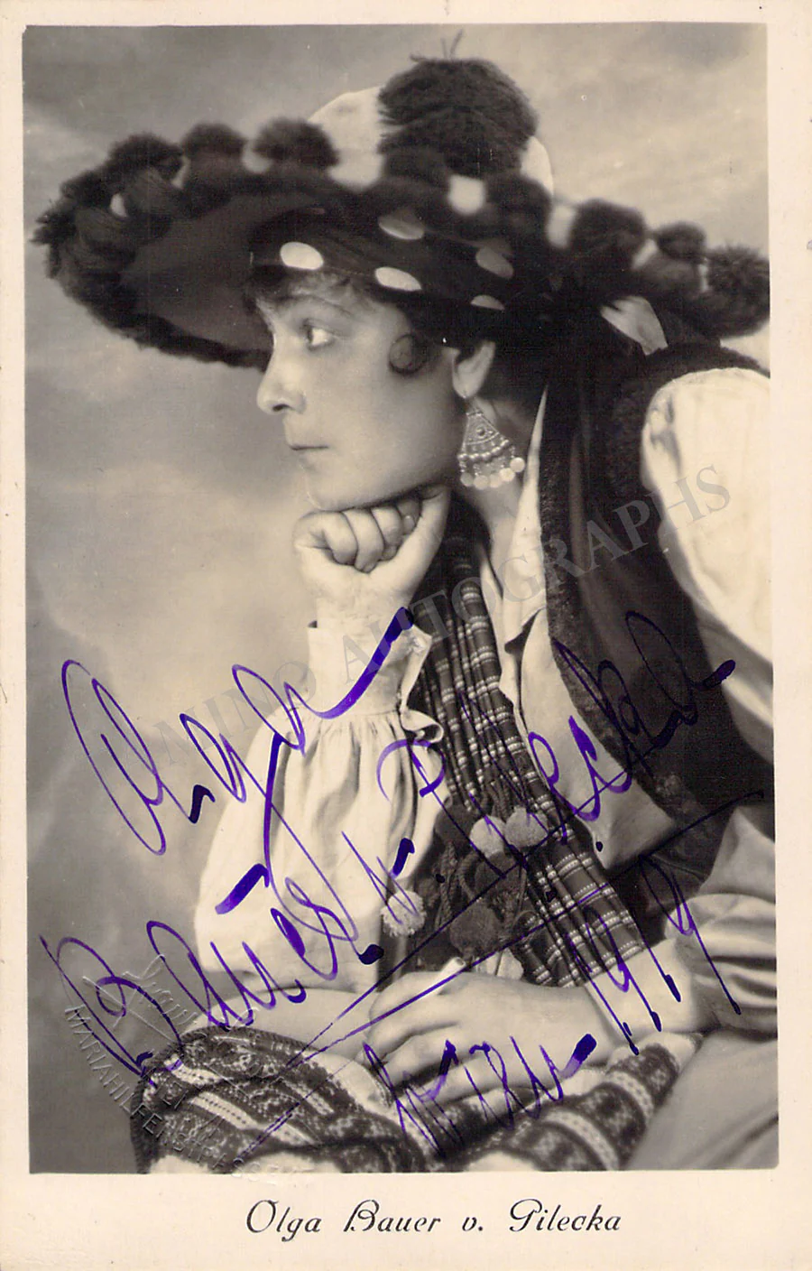 BAUER von PILEKA, Olga