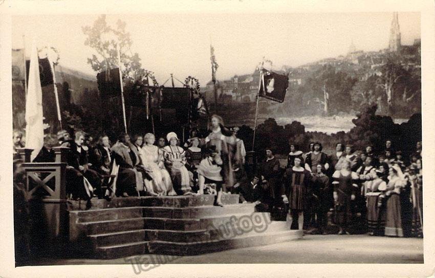 Bayreuth Festival - Lot of 48 Photos of Wagner Opera Scenes - Image 8