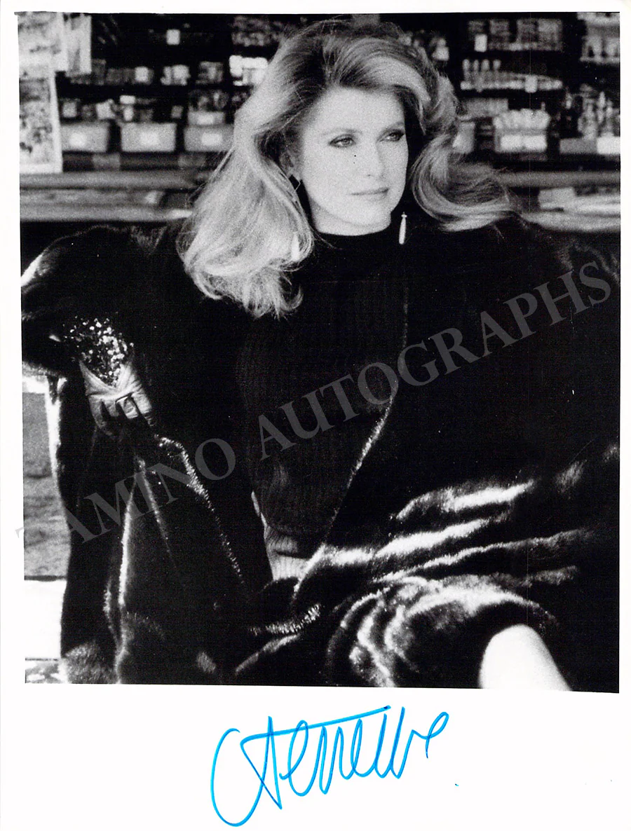 Deneuve, Catherine - Various Autographs - Image 9