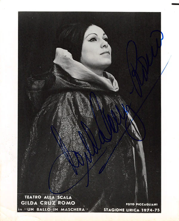 CRUZ-ROMO, Gilda (Various Autographs) - Image 10