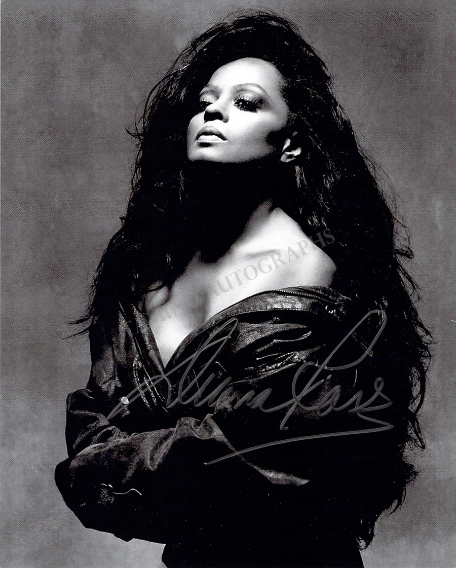 Ross, Diana - Signed Photograph