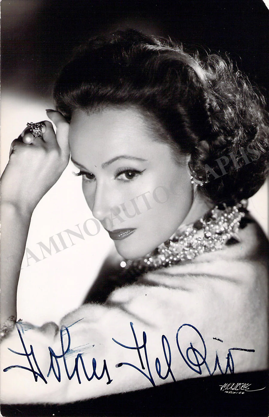 Del Rio, Dolores - Various Autographs - Image 11