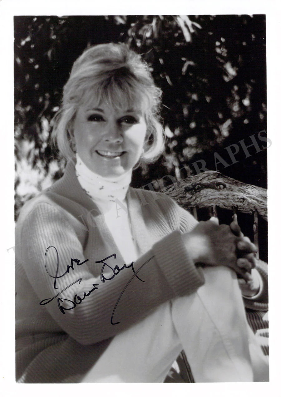 Day, Doris - Various Autographs - Image 4