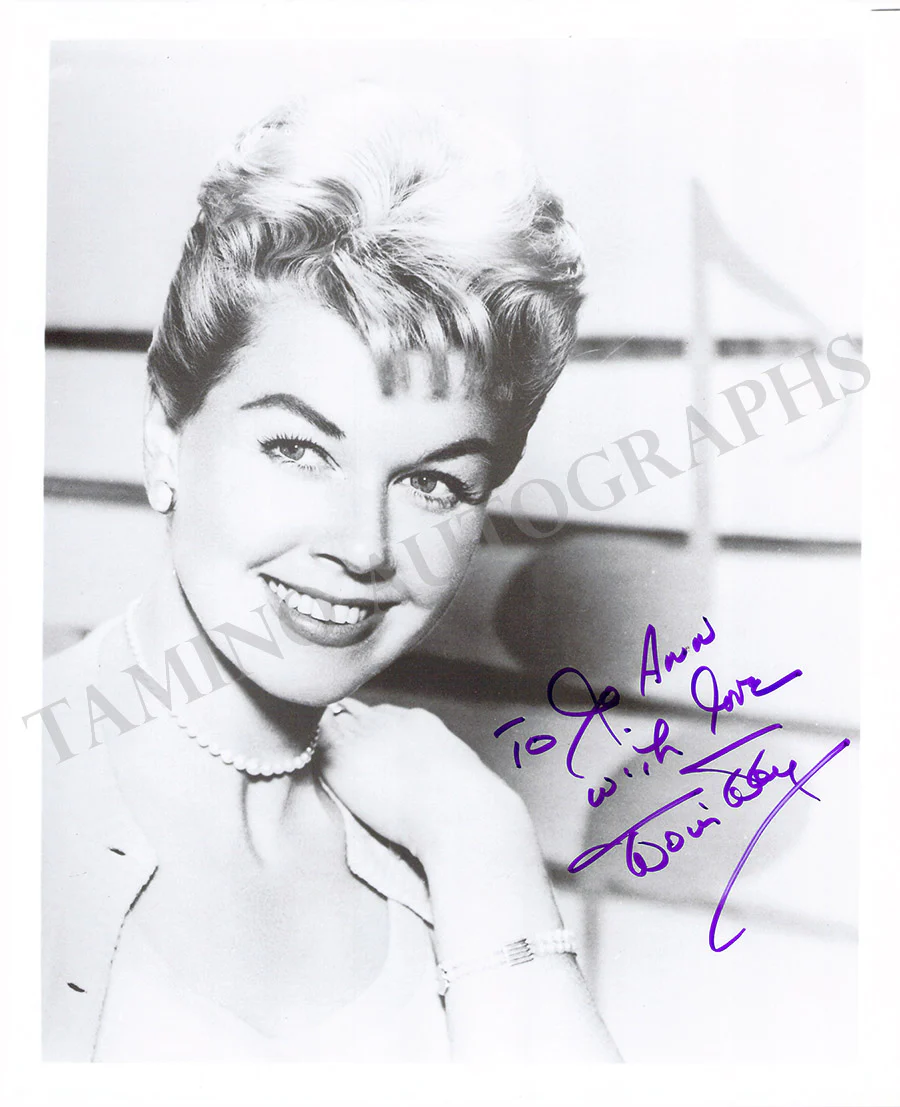 Day, Doris - Various Autographs - Image 9