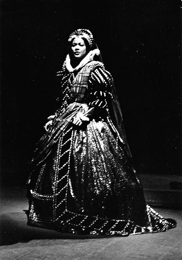 EDA-PIERRE, Christiane (Various Autographs) - Image 5
