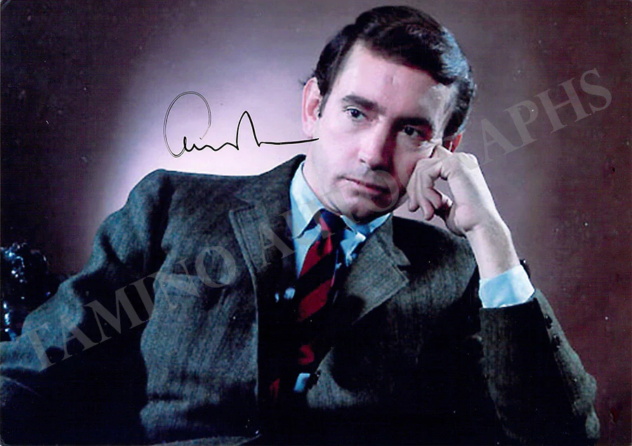 Albee, Edward - Signed Photograph