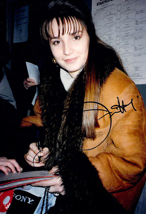 FRITTOLI, Barbara (Various Autographs) - Image 5
