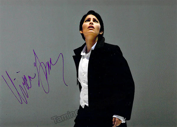 GENAUX, Vivica (Various Autographs) - Image 6