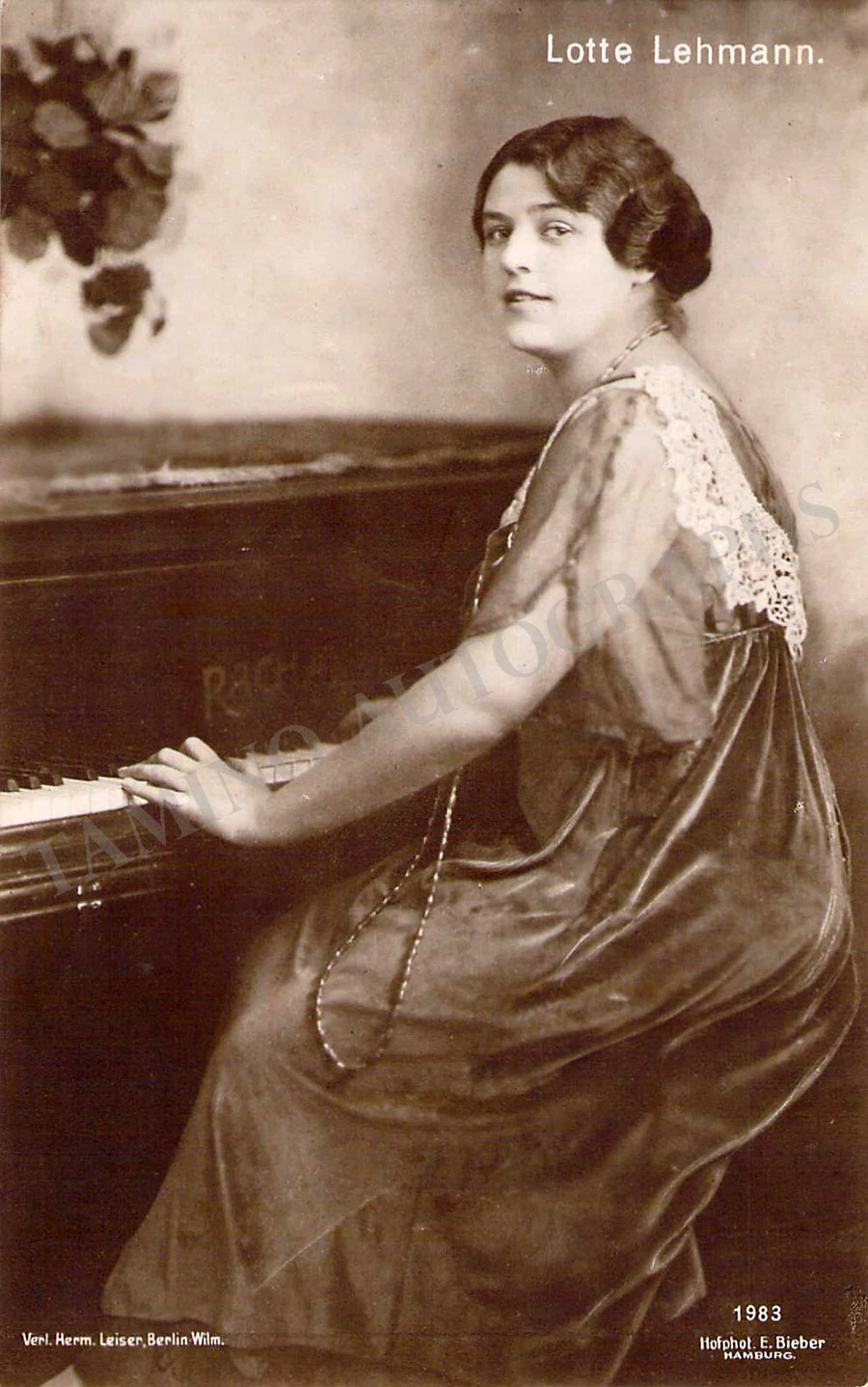 German Opera Singers - Set of 74 Unsigned Photographs - Image 15