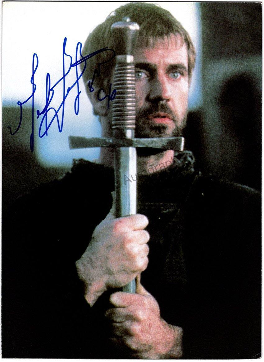 Gibson, Mel - Signed Photo in Hamlet 1996