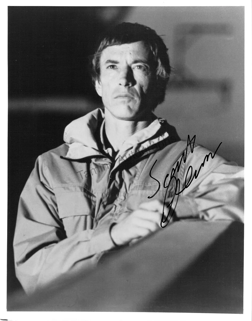 Glenn, Scott - Signed Photograph