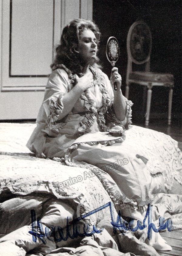 HARPER, Heather (Various Autographs) - Image 5