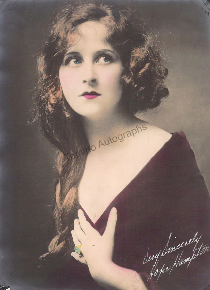 Hampton, Hope - Set of 2 Signed Photographs - Image 2