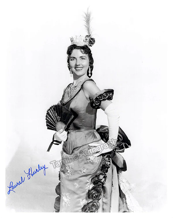 HURLEY, Laurel (Various Autographs) - Image 6