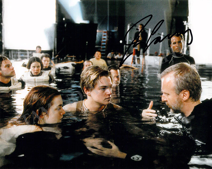 Cameron, James - Signed Photograph in "Titanic"