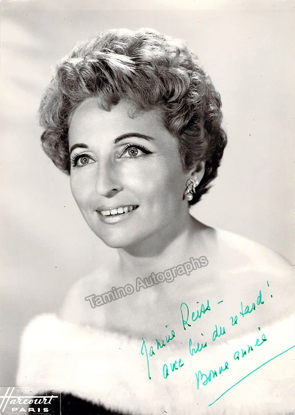 Reiss, Janine - Set of 2 Signed Photographs - Image 2