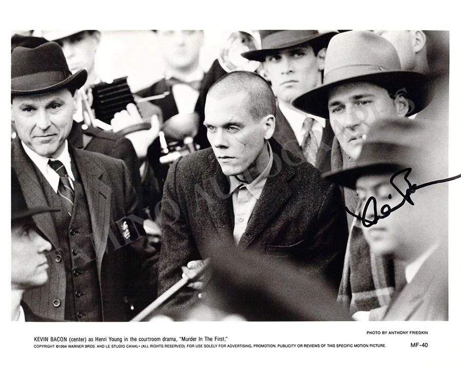 Bacon, Kevin - Signed Photograph in "Murder in the First"