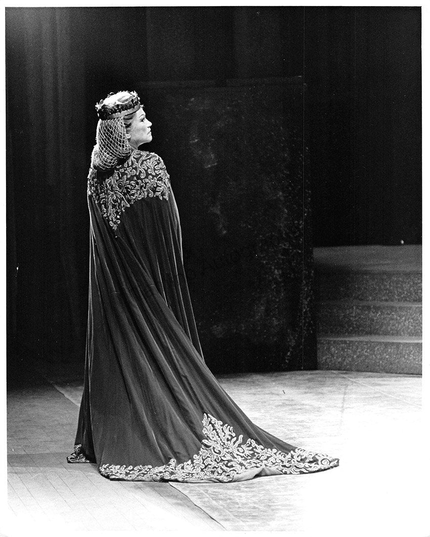 Kirsten, Dorothy - Large Lot of Unsigned Photographs - Image 35