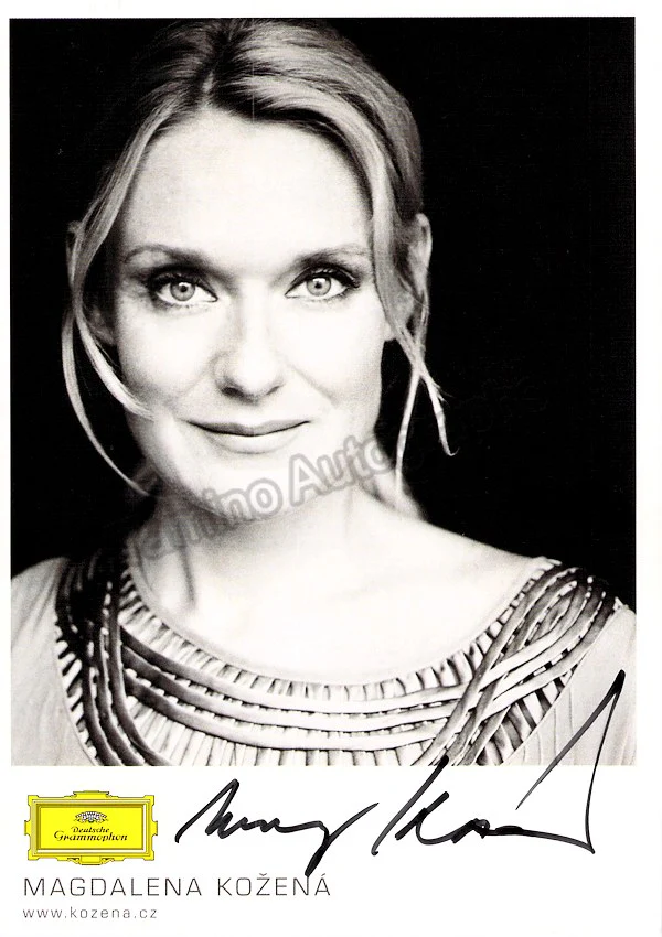 KOZENA, Magdalena (Various Autographs) - Image 4