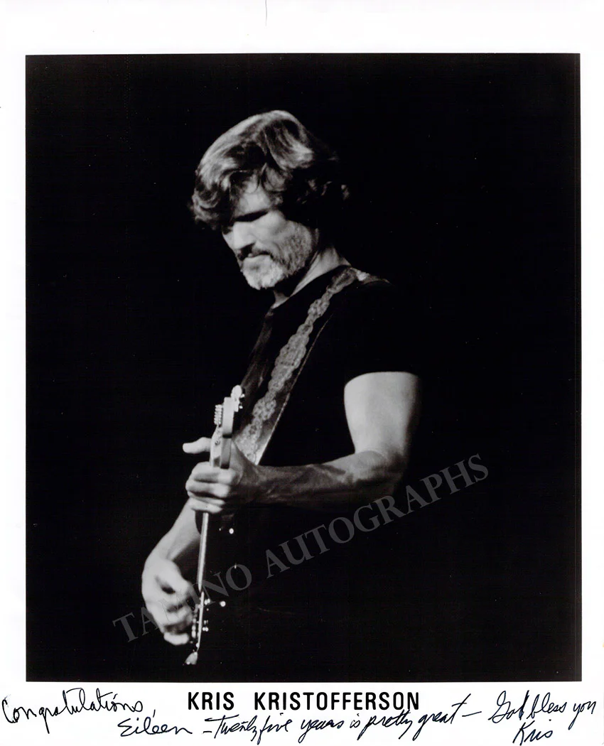 Kristofferson, Kris - Signed Photograph