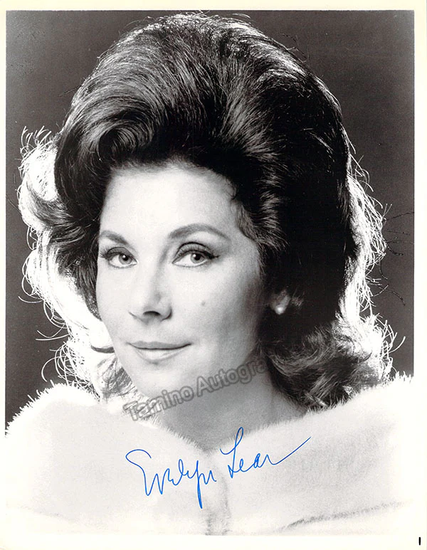 LEAR, Evelyn (Various Autographs) - Image 18