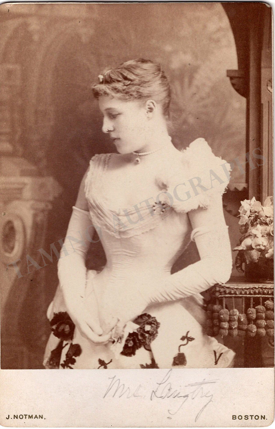 Langtry, Lillie - Set of 3 Autographs & Photo Lot