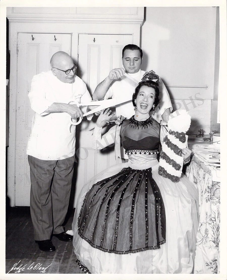 Pons, Lily - Large Photo Collection - Image 38