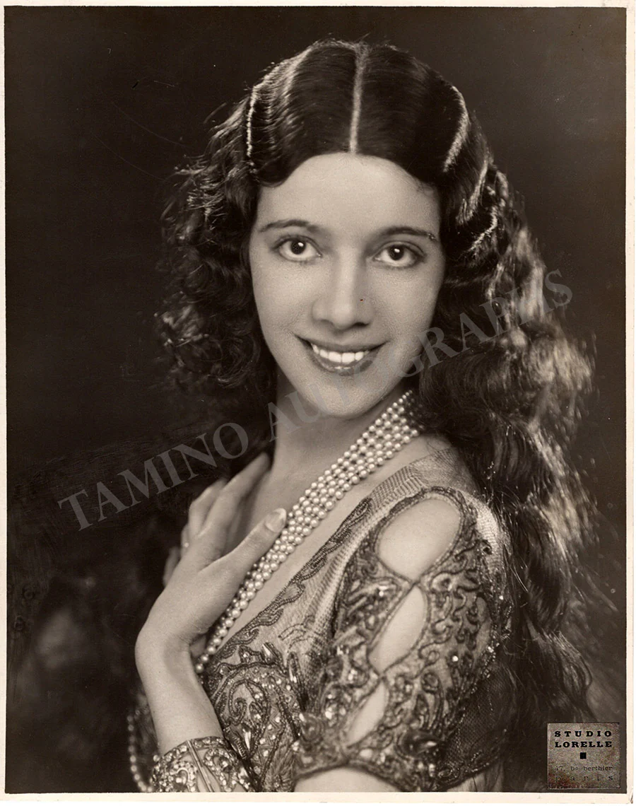 Pons, Lily - Lot of 33 Unsigned Photographs - Image 17
