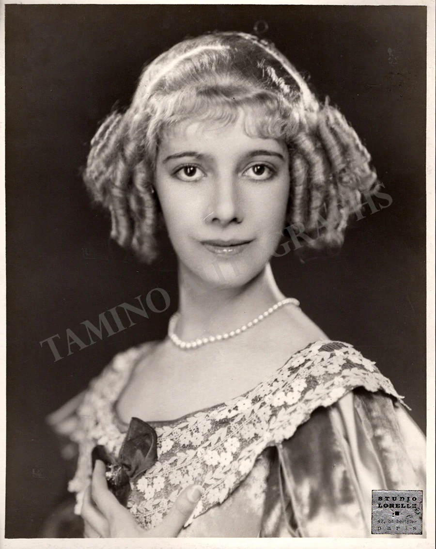 Pons, Lily - Lot of 33 Unsigned Photographs - Image 22