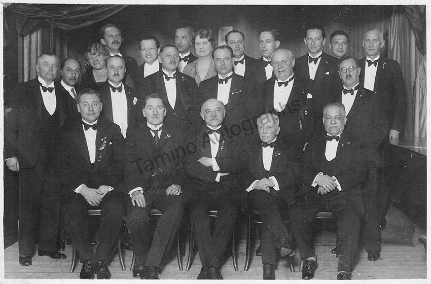 Magician and Illusionist Autograph and Clip Collection 1930-1965 - Image 126