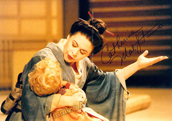 MALFITANO, Catherine (Various Autographs) - Image 11