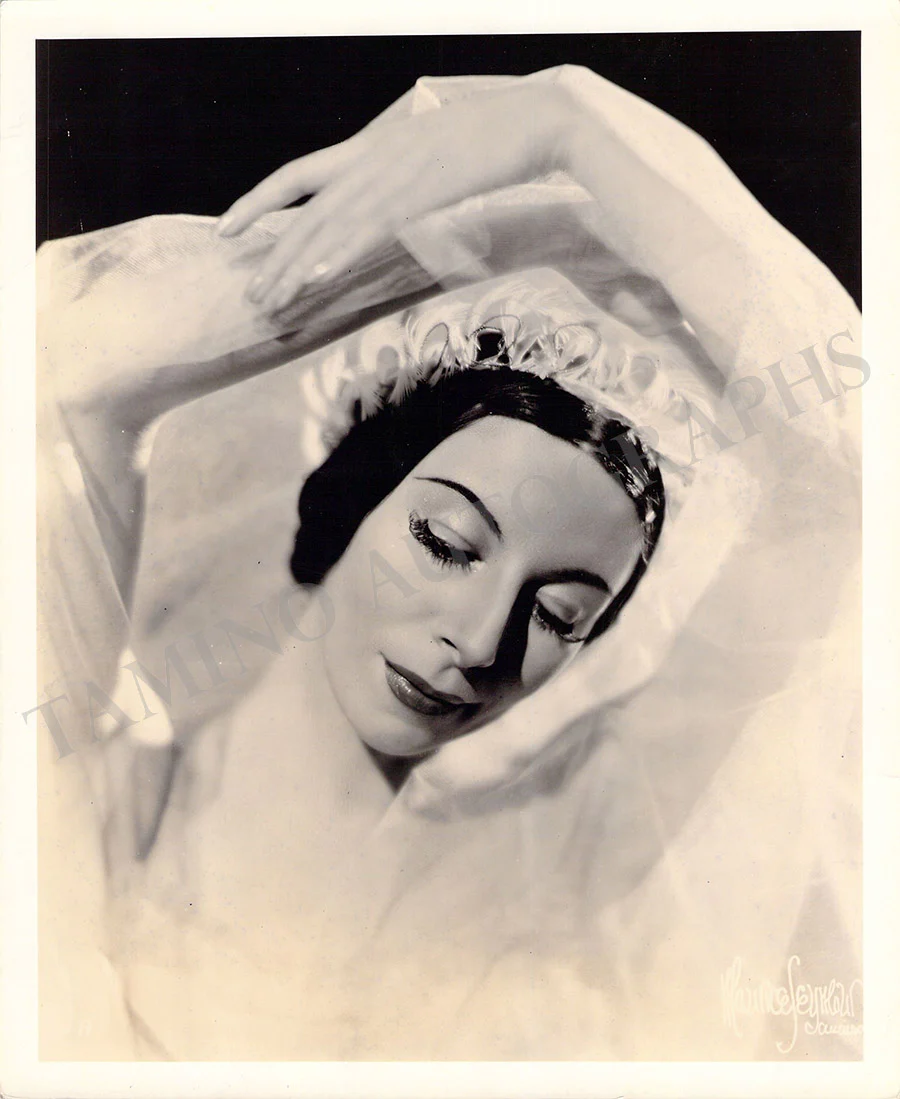 Fonteyn, Margot - Set of 4 Unsigned Photograph - Image 4
