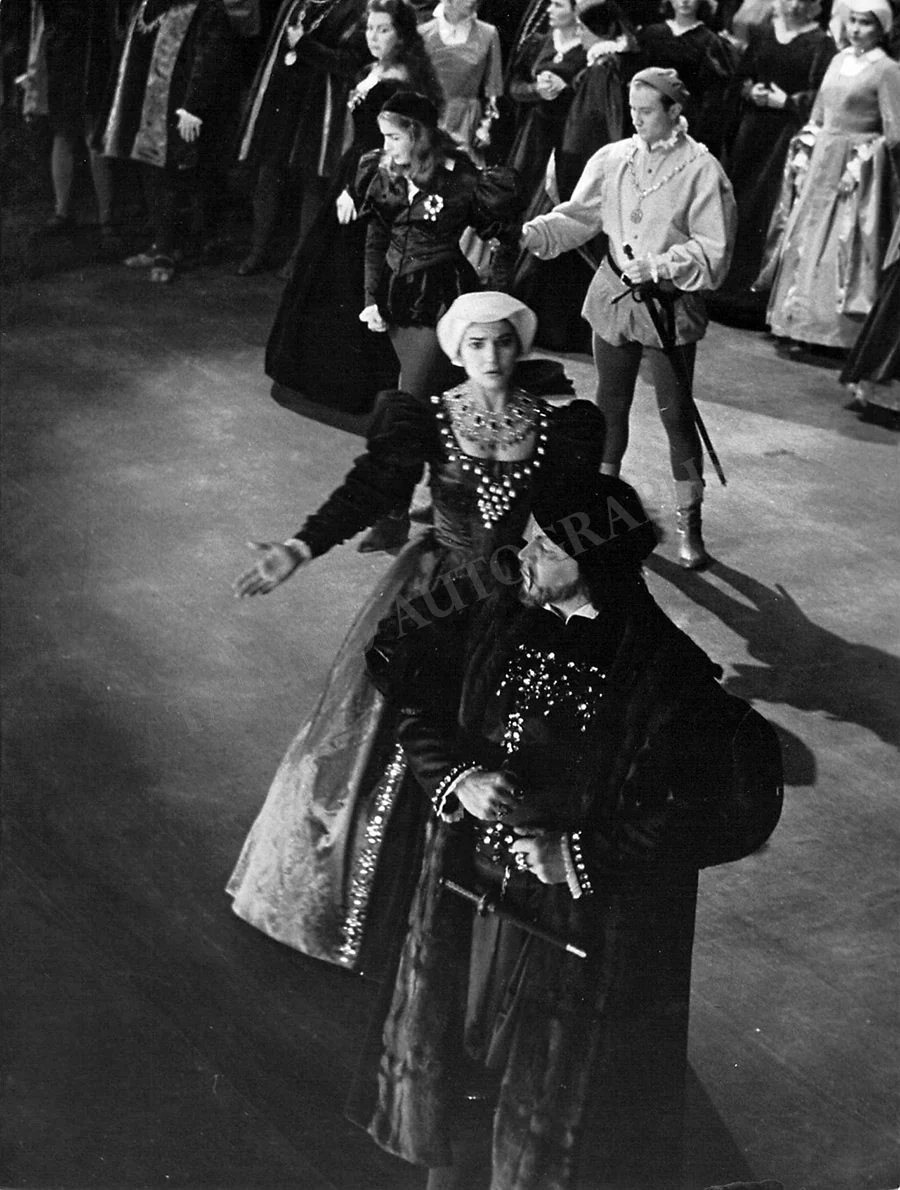 Callas, Maria - Unsigned Photographs (Various Options) - Image 29