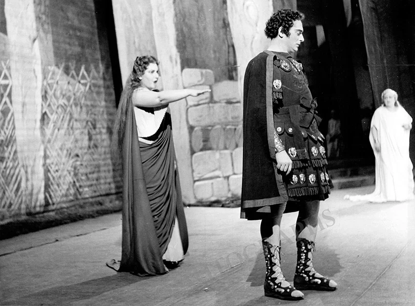 Callas, Maria - Unsigned Photos as Norma (Various Options) - Image 3