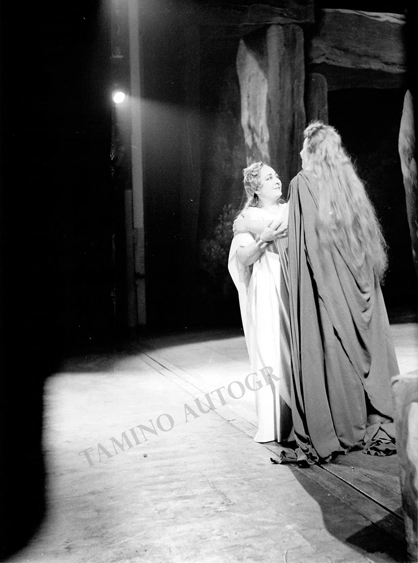 Callas, Maria - Unsigned Photos as Norma (Various Options) - Image 4