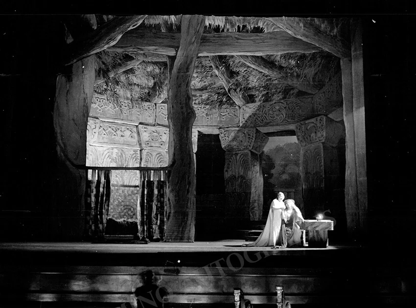 Callas, Maria - Unsigned Photos as Norma (Various Options) - Image 5