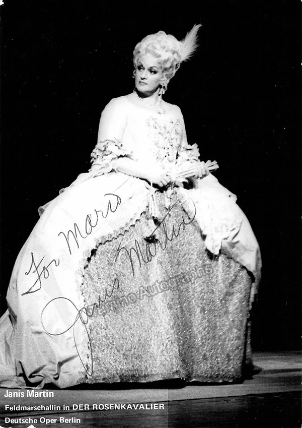 MARTIN, Janis (Various Autographs) - Image 7