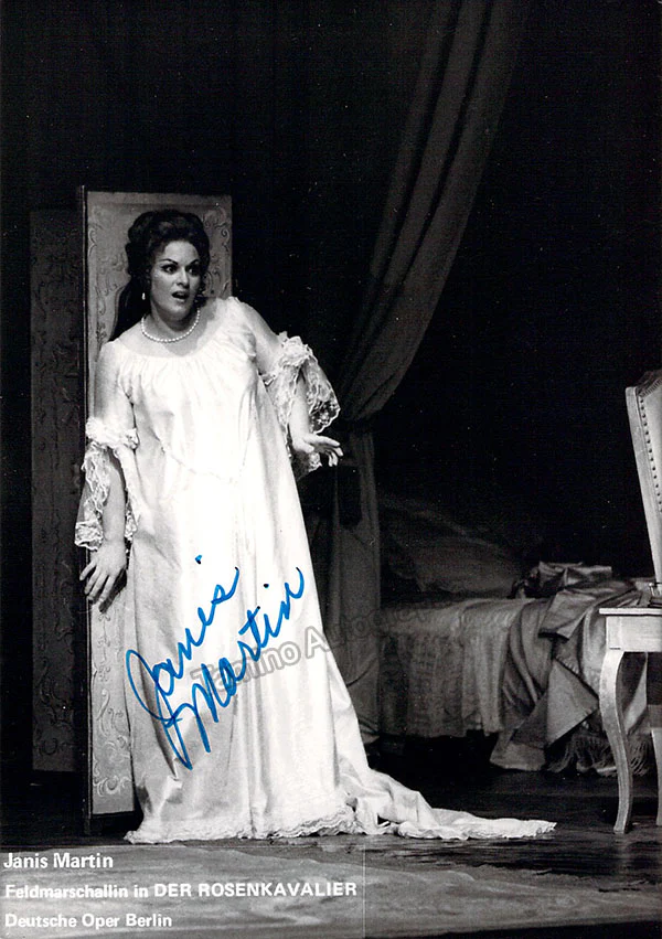 MARTIN, Janis (Various Autographs) - Image 8