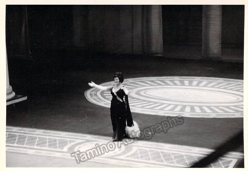 Metropolitan Opera - Lot of 43 Photographs (by Erika Davidson) - Image 21