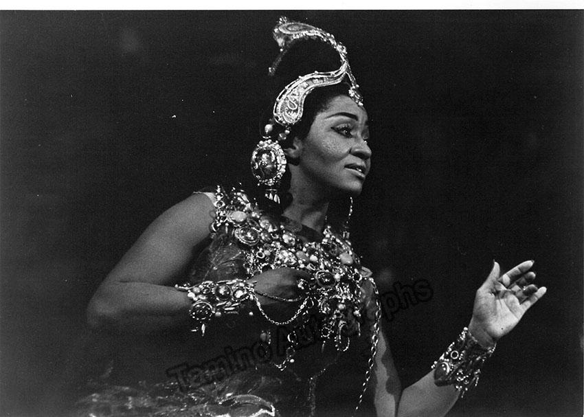 Metropolitan Opera Singers - Lot of 29 Photographs (by Erika Davidson) - Image 15