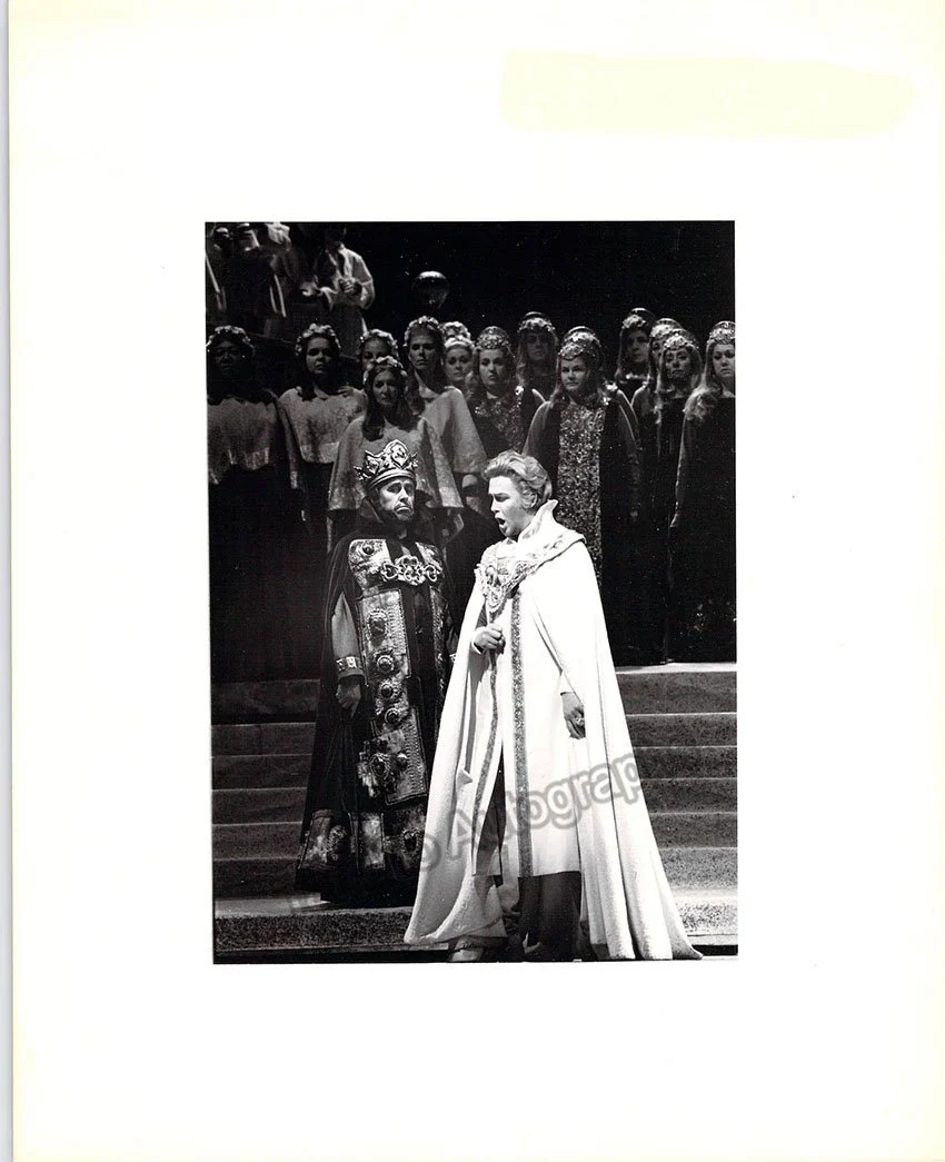 Metropolitan Opera Singers - Lot of 33 Photographs - Image 4