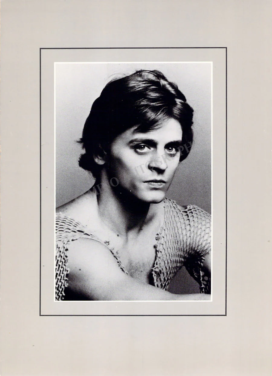 Baryshnikov, Mikhail - Signed Card