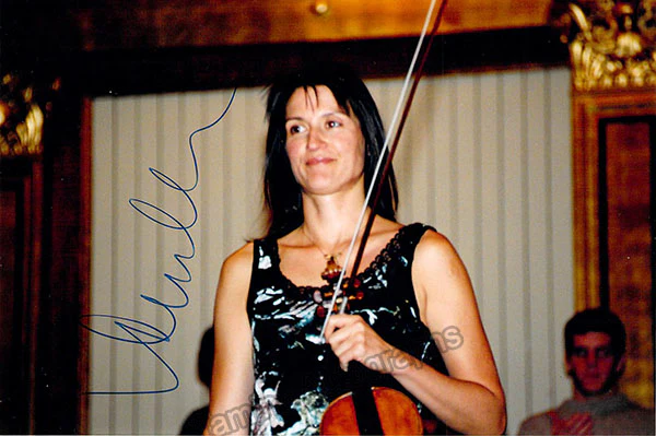 Mullova, Victoria - Various Autographs - Image 4