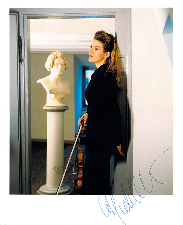 Mutter, Anne-Sophie - Various Autographs - Image 10