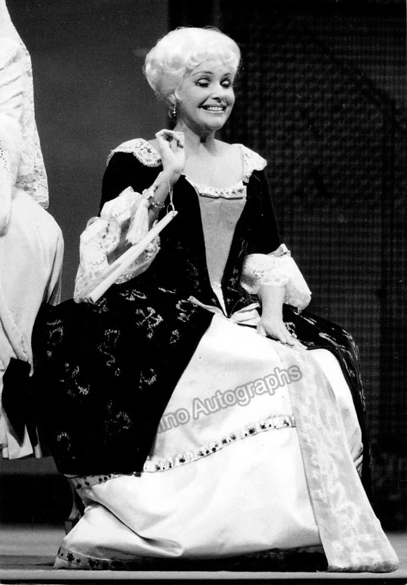 Opera Singers - Lot of 31 Unsigned Photos - Image 14